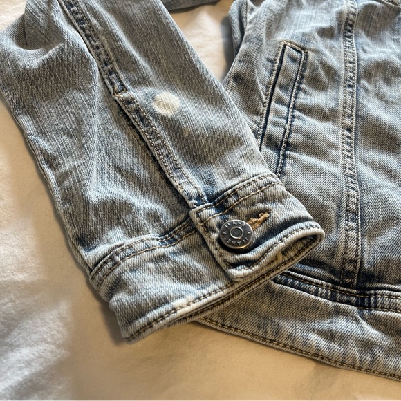 Women’s jean jacket size small - Picture 3 of 6